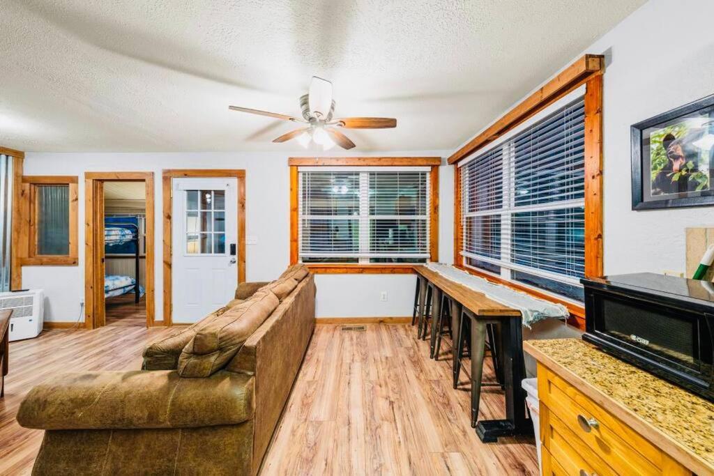 Cozy Cub Mountain Escape Villa Gatlinburg Kültér fotó