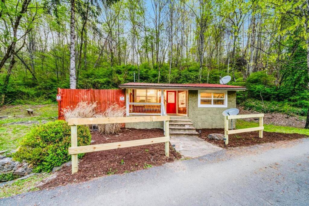 Cozy Cub Mountain Escape Villa Gatlinburg Kültér fotó