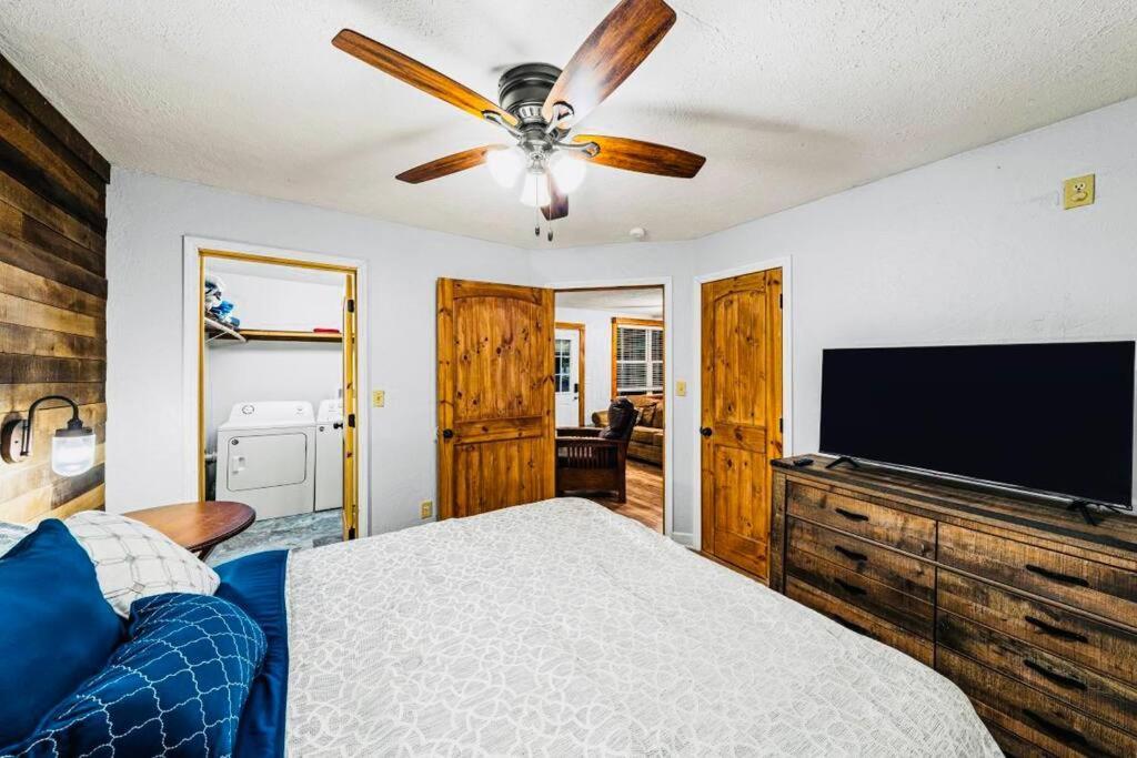 Cozy Cub Mountain Escape Villa Gatlinburg Kültér fotó